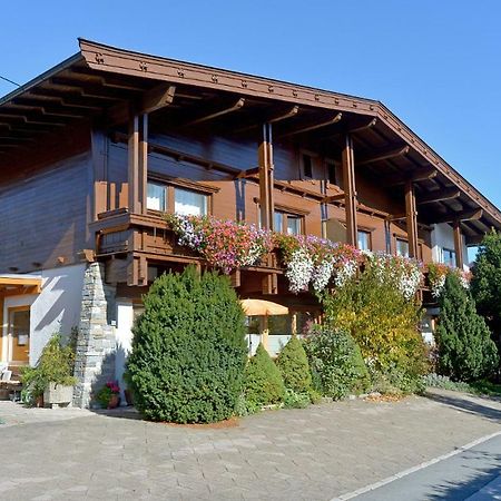 Haus Friederike - "Apartment Kaisertor" Елмау Екстериор снимка