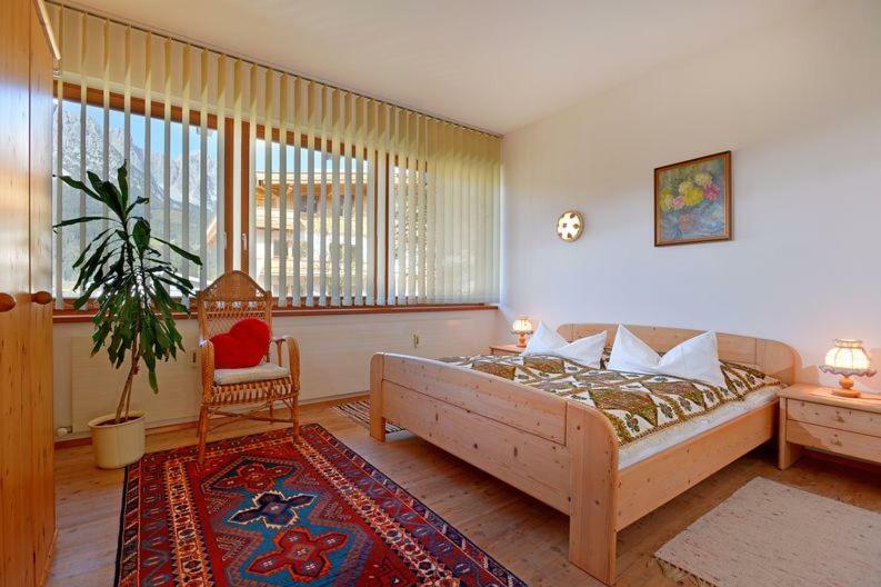 Haus Friederike - "Apartment Kaisertor" Елмау Екстериор снимка